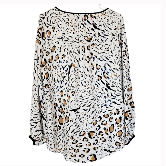 White House Black Market Leopard Print Blouse, Size XL - Picture 3 of 6